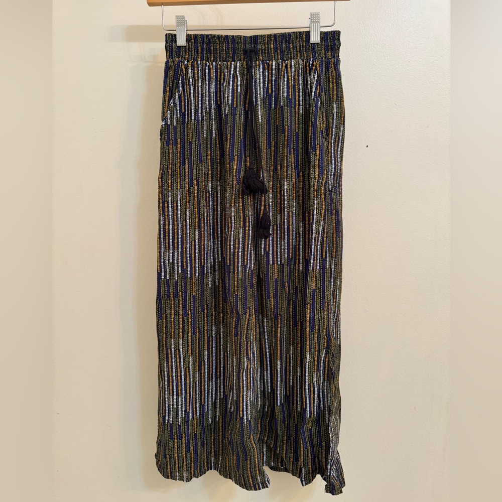 H&M Vertical Pattern Maxi Skirt